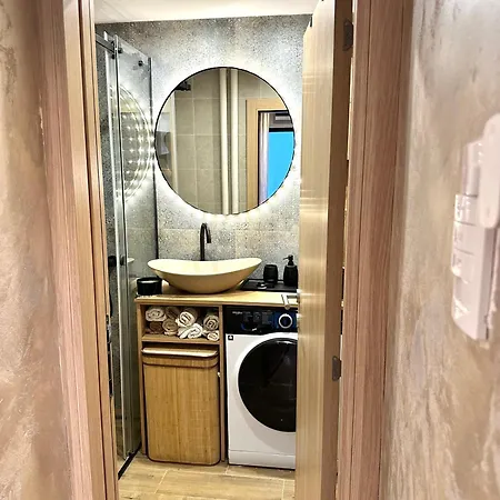 Lux Ana Apartment Belgrade